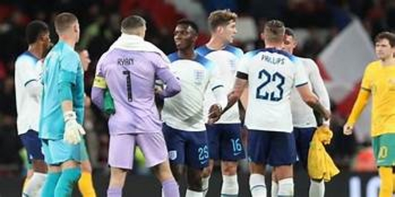 九游娱乐战术观察：全能中锋属性如何提升球队进攻层次-九游娱乐